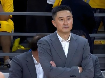 博鱼体育-遗憾！杜锋太迷恋1人，导致广东队满盘皆输